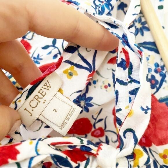J. Crew scoop neck tie back floral blouse white 2 - Picture 5 of 7
